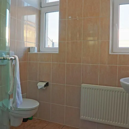 Hotel Frankfurt-oder Bahnhof 3*