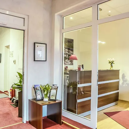 Frankfurt-oder Bahnhof 3* Frankfurt (Oder)