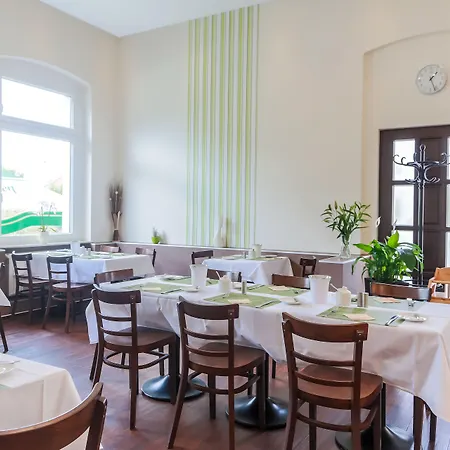 City Frankfurt Oder Bahnhof Отель 3*