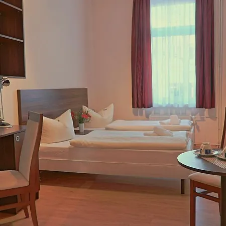 Frankfurt-oder Bahnhof Hotel 3*