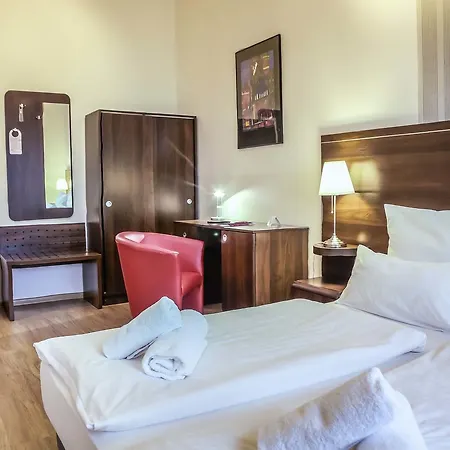 Hotel Frankfurt-oder Bahnhof 3*