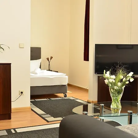 Frankfurt Oder Bahnhof Otel 3*
