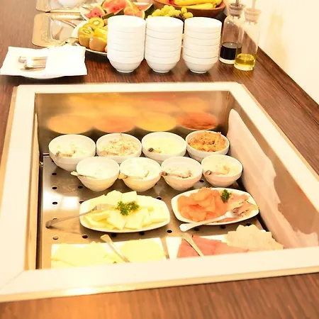 City Frankfurt Oder Bahnhof Отель