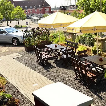 Frankfurt-oder Bahnhof 3* Frankfurt (Oder)