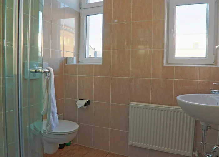 فندق Frankfurt-oder Bahnhof 3*