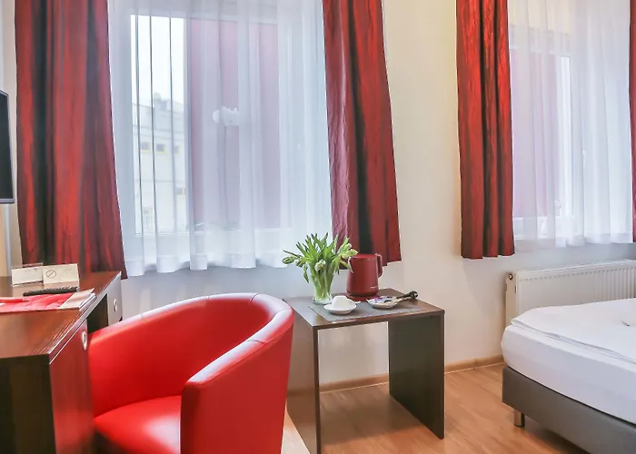 Frankfurt-oder Bahnhof 3* فرانكفورت أودر