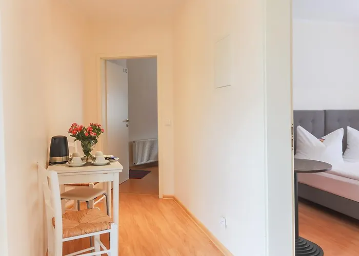 Frankfurt-oder Bahnhof 3* فرانكفورت أودر